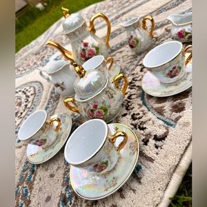 Luxury Metallic Rose Teapot Set